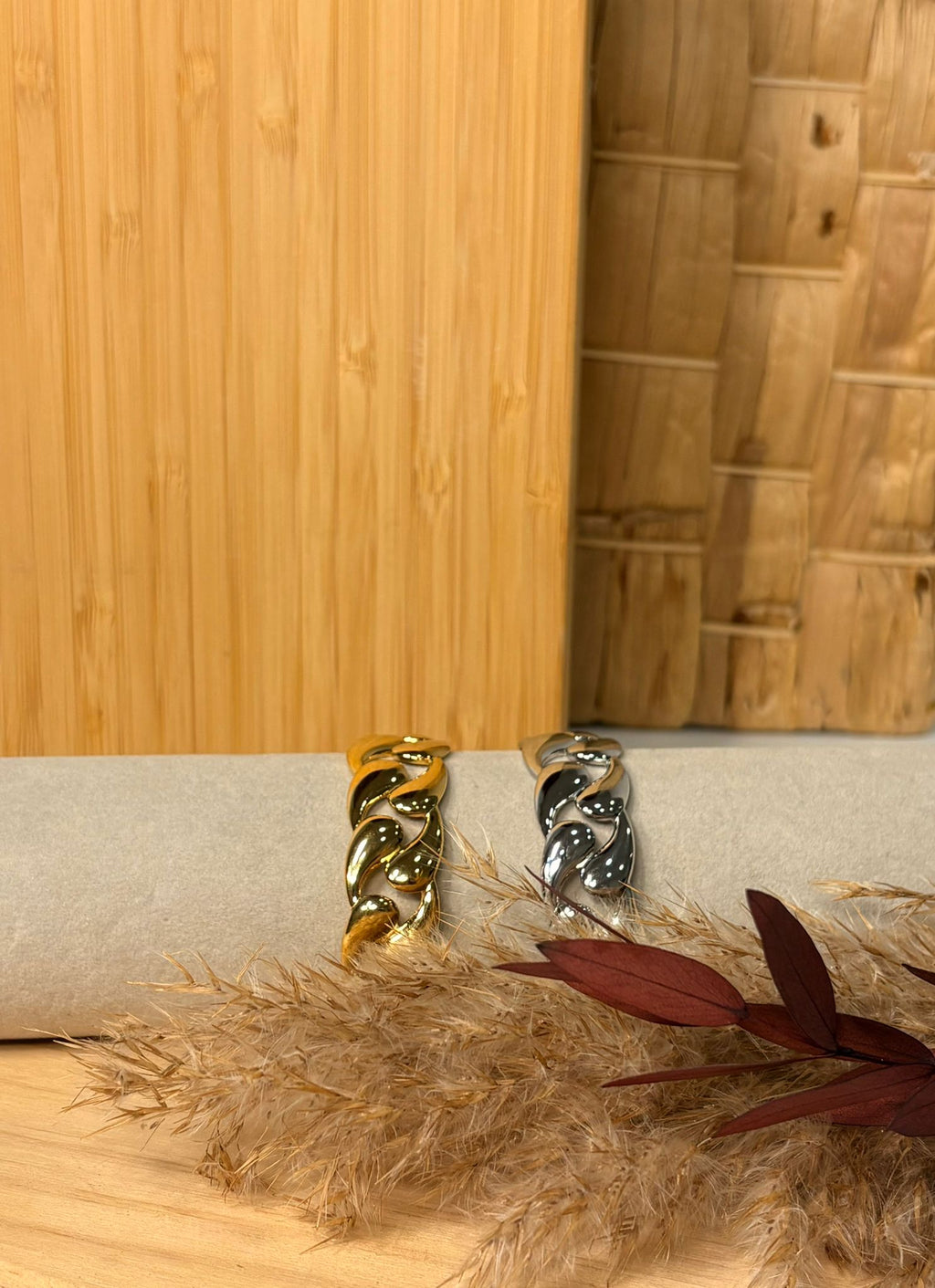 Lianis bangles
