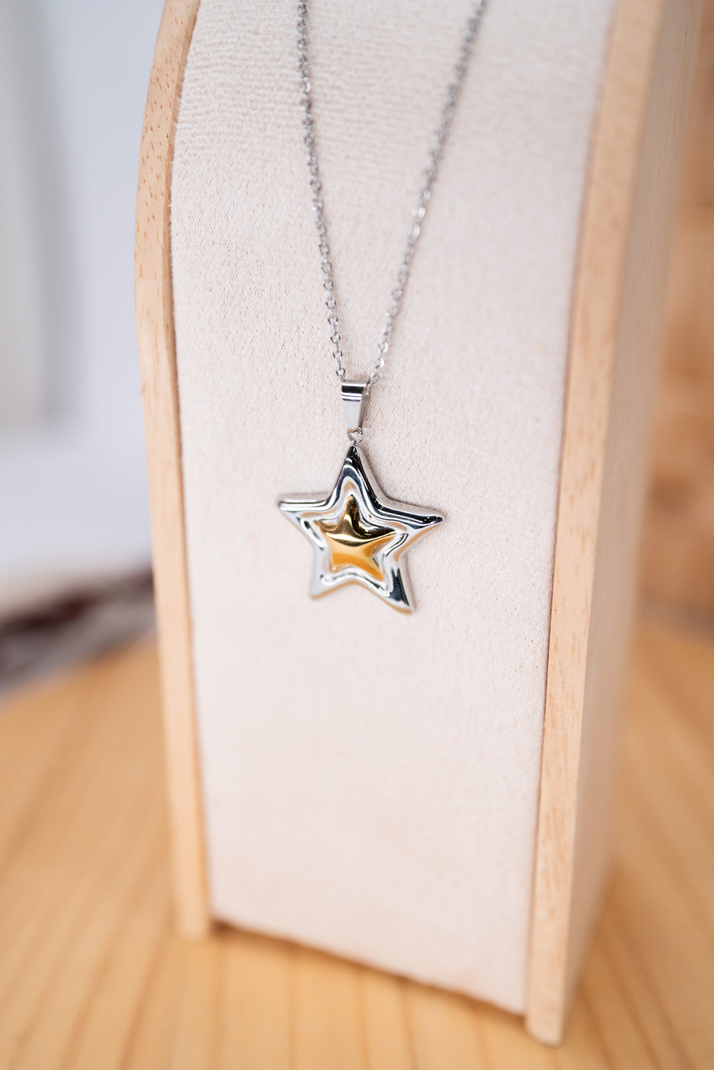 Estrella collar